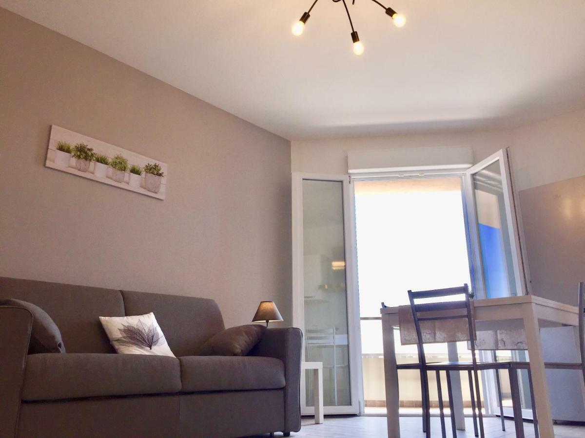 Le Domus Modern Apartments Cagliari Su Forti Ngoại thất bức ảnh