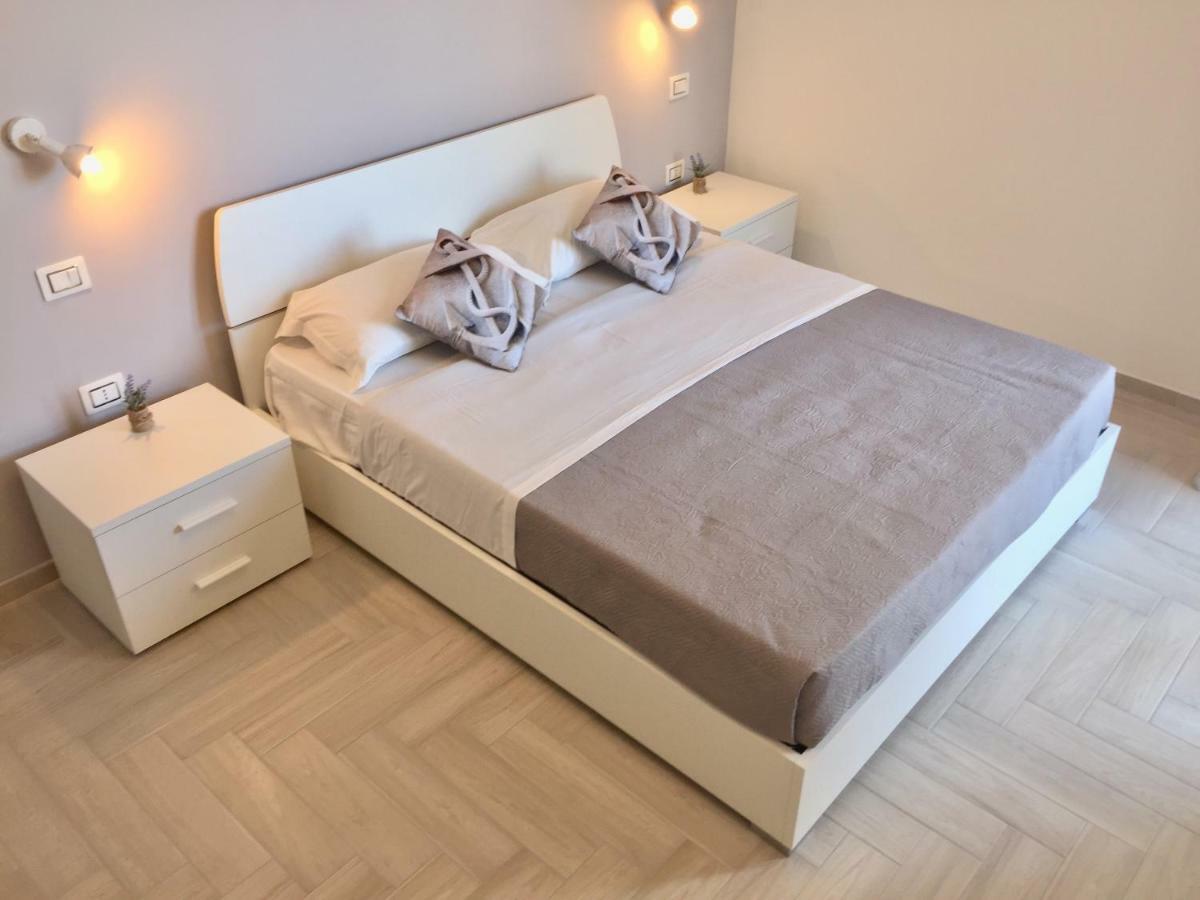 Le Domus Modern Apartments Cagliari Su Forti Ngoại thất bức ảnh
