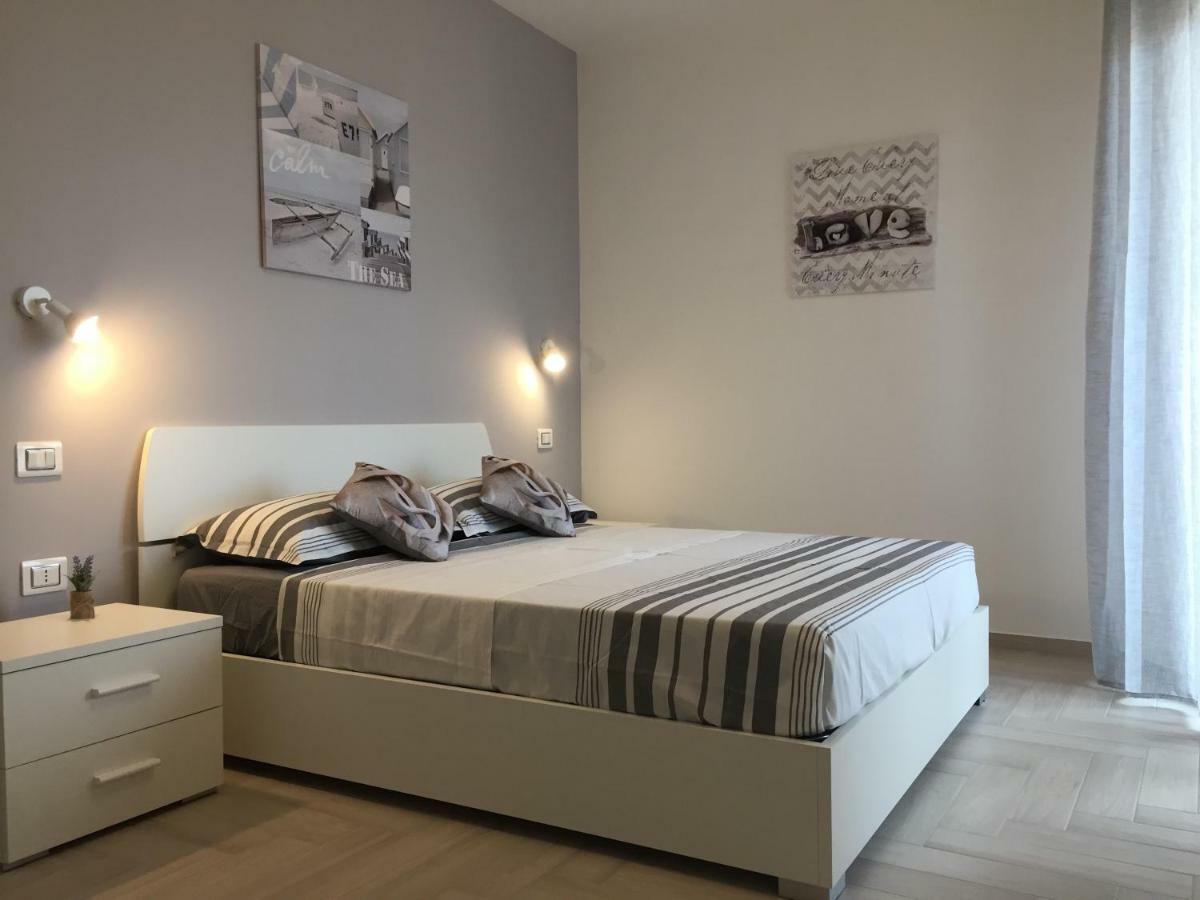 Le Domus Modern Apartments Cagliari Su Forti Ngoại thất bức ảnh