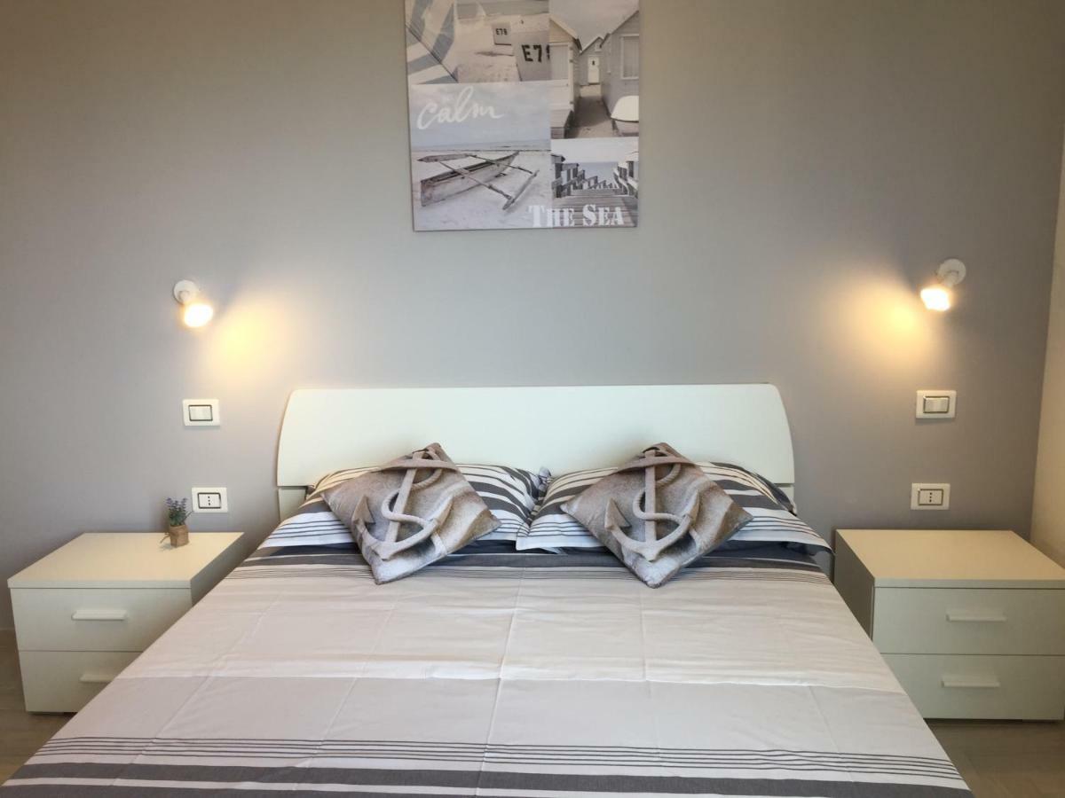 Le Domus Modern Apartments Cagliari Su Forti Ngoại thất bức ảnh